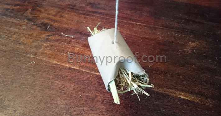 rabbit toy toilet roll hanging hay roll pt4
